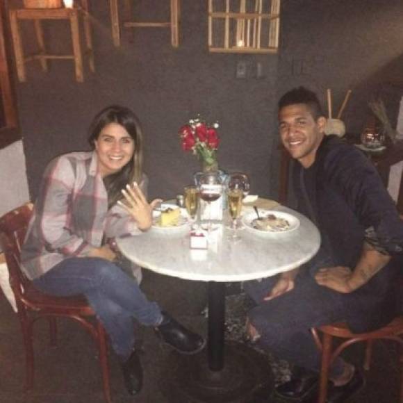 Yaudel Lahera y María José Macías se comprometieron en el mes de enero del presente año.