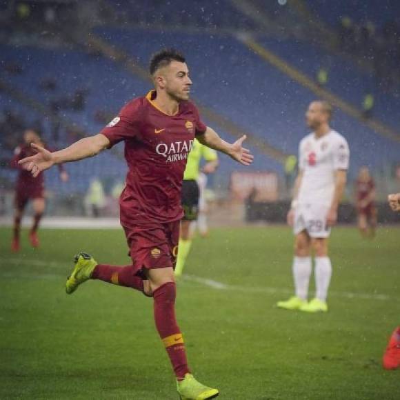 El Shanghai Shenhua dobla el sueldo a El Shaarawy. En Italia aseguran que el jugador de la Roma tiene una oferta irrechazable del fútbol chino (12 millones por temporada). <br/>