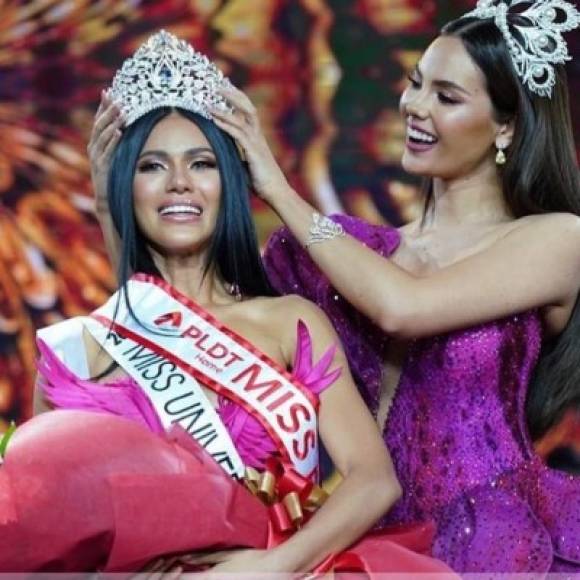 Nacida en 1995 en Dapitan, Zamboanga del Norte, la joven graduada de Turismo en La Universidad de San Jose Recoletos (USJ-R) tiene el reto de seguir los pasos de su antecesora, Catriona Gray, quien se coronó como Miss Universo 2018.