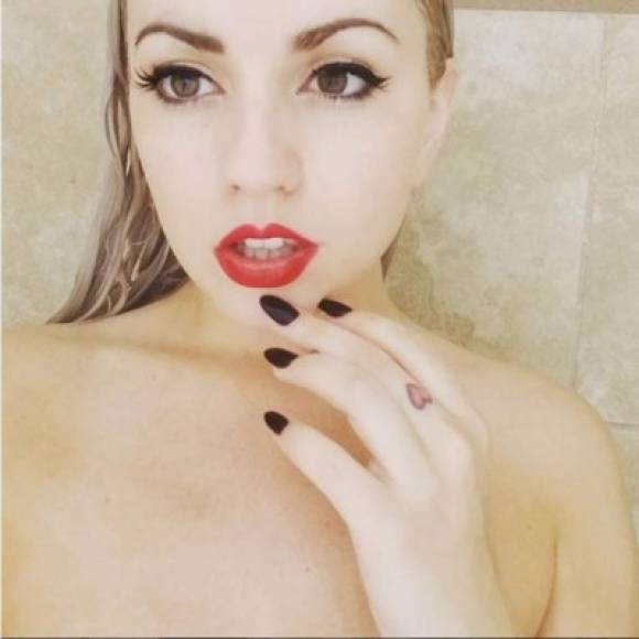 Lexi Belle tiene casi un millón de seguidores en Instagram.