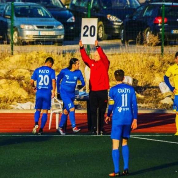 El delantero Randy Diamond, ex Real Juventud, Marathón, Platense, Victoria y Juticalpa, juega ahora con el equipo FK Nevėžis de la Segunda División de Lituania.