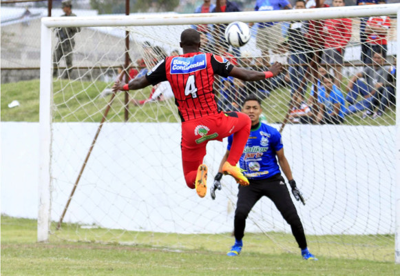 Deportes Savio y Platense protagonistas de un deslucido empate sin goles