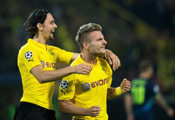 Borussia Dortmund supera con claridad a un confuso Arsenal