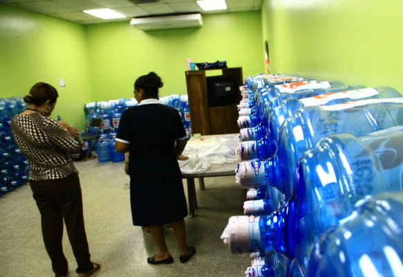 Teletón de Honduras distribuirá 500 botellones