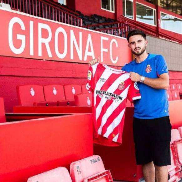 El Girona, donde juega Choco Lozano, anunció la incorporación de la primera cara nueva respecto a la pasada temporada, la de Patrick Roberts, un prometedor atacante inglés de tan solo 21 años que llega cedido por el Manchester City.