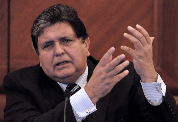 Cinco expresidentes de Perú en manos de la justicia, incluido García