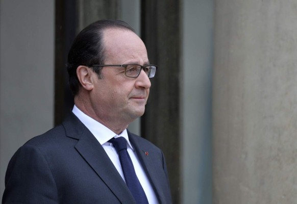 Hollande reveló que Francia posee unas '300' ojivas nucleares