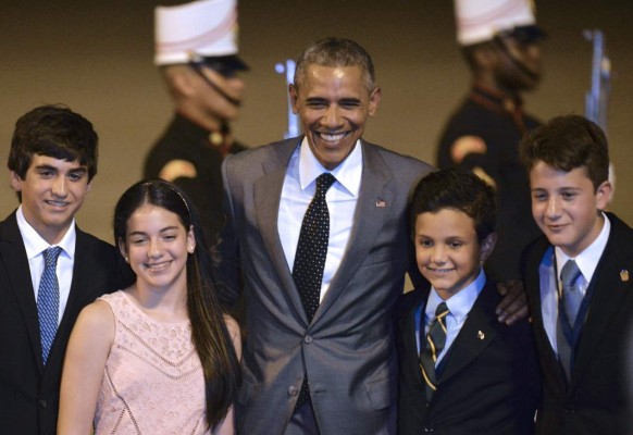 Obama y Castro hablan por teléfono antes de Cumbre de las Américas