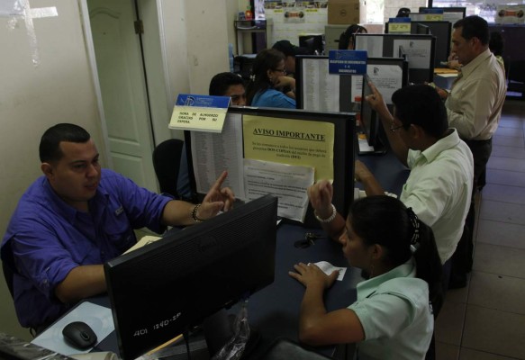 Mejora atención en oficinas del Instituto de la Propiedad