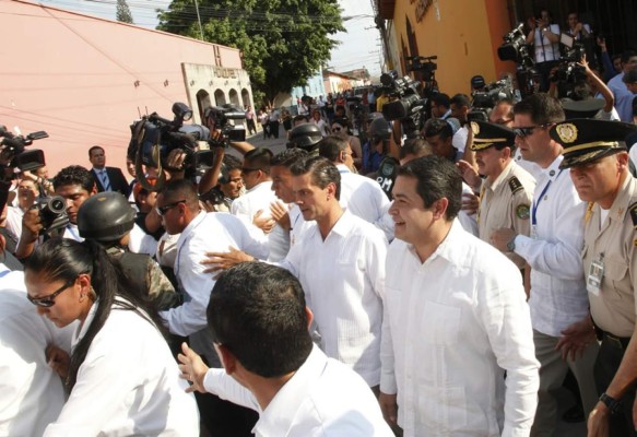Presidentes de Honduras y México acuerdan trabajar en migración y combate al crimen organizado