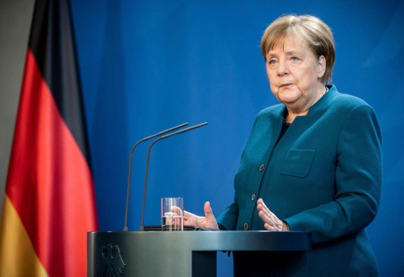 Merkel da negativo en primera prueba por coronavirus