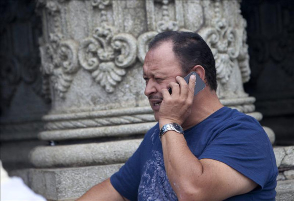 Guatemala castigará hasta con 15 años de cárcel a ladrones de celulares
