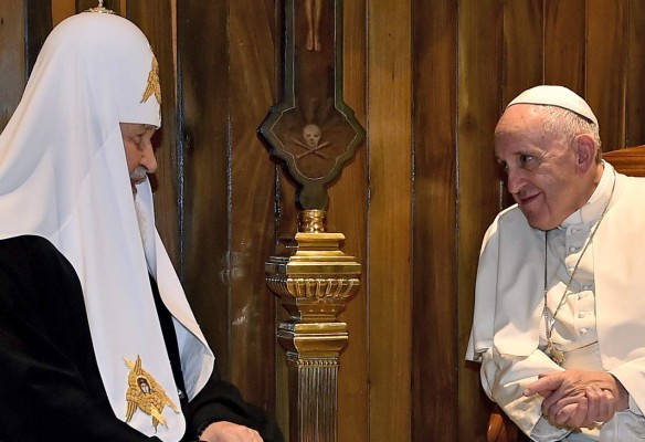 El Papa llega a Cuba para histórico encuentro con el patriarca Kiril