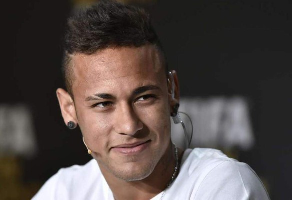 Aseguran que Neymar se declaró seguidor del Real Madrid por Whatsapp