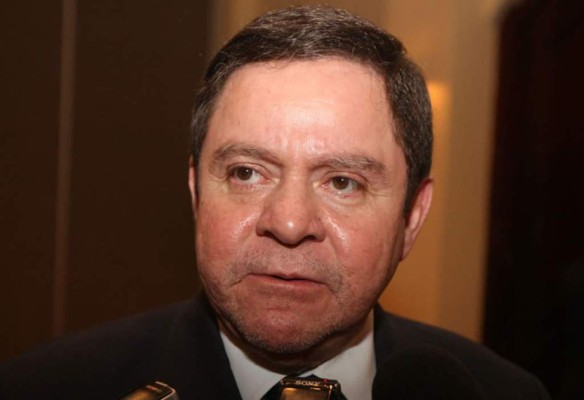 Presidente de Honduras puede reelegirse: Rivera Avilés