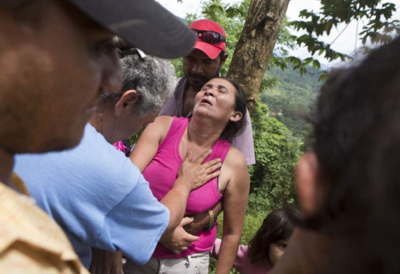 Sigue búsqueda de mineros, en Nicaragua esperan un milagro