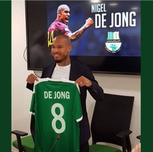 El veterano jugador holandés Nigel de Jong ha fichado por el Al-Ahli de Qatar. Su último equipo fue el Mainz 05 de la Bundesliga.