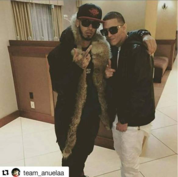 También colaboró con Anuel AA y era su cantante favorito.