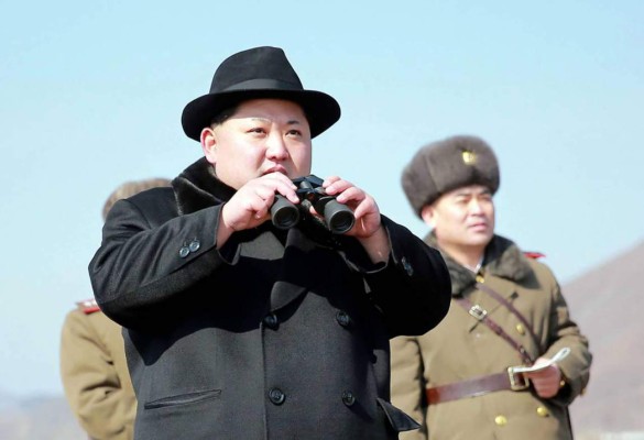 Kim Jong-Un vuelve a probar un misil sin éxito
