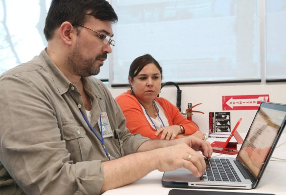 Emprendedores ponen a prueba su potencial en la Hackathon