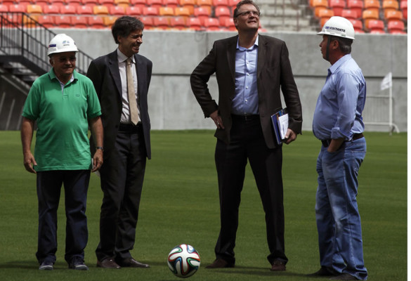 Valcke elogia estadio donde jugará Honduras en el Mundial