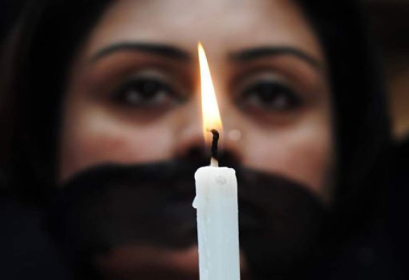 Violan y queman viva a una mujer en la India