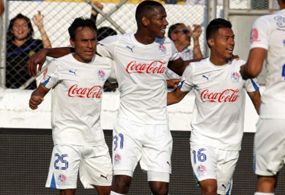 Olimpia ya tiene precios del debut ante Honduras Progreso