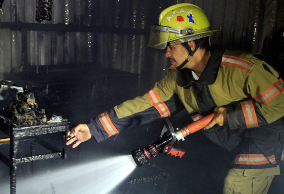 Incendio consume cinco casas en bordo de San Pedro Sula
