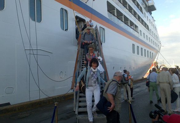 Llega el crucero más lujoso del mundo a Puerto Cortés