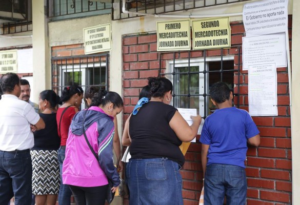 Aún hay cupos en los colegios JTR y Primero de Mayo de San Pedro Sula