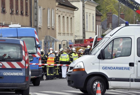 Explosión de gas al oeste de París deja varios heridos