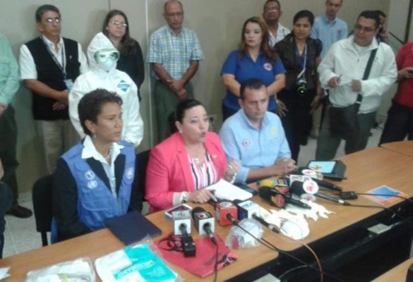 OPS dona a Honduras 150 trajes contra el virus del ébola