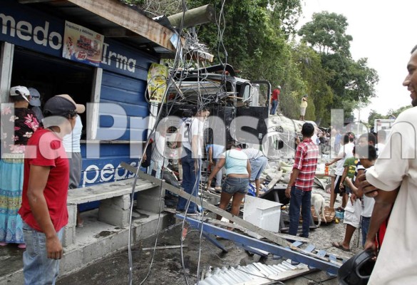 Fatal accidente de rastra: 1 muerto y 9 heridos en Jutiapa