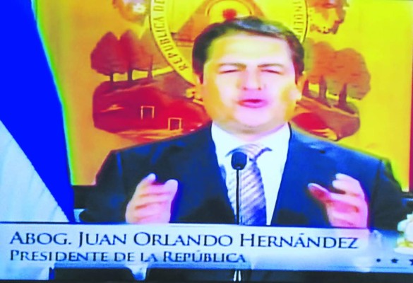 Juan Orlando Hernández: 'No nos vamos a dejar chantajear por térmicas'