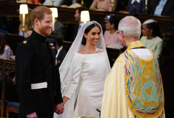 ¿Por qué se rieron del príncipe Harry y de Meghan durante su boda real?