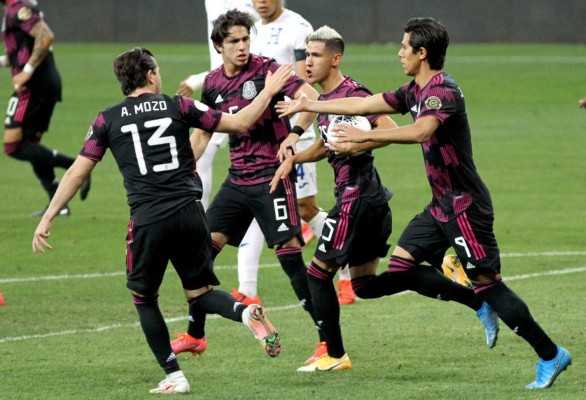 Honduras cae dignamente ante México en la final del Preolímpico de Concacaf