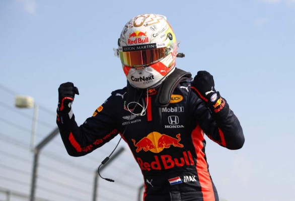 Max Verstappen ganó el GP del 70 aniversario de la Fórmula 1