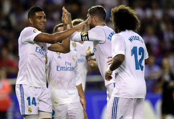 El Real Madrid arranca la Liga Española con goleada al Deportivo La Coruña