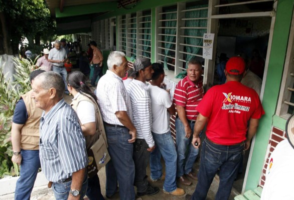 El liberal, Leny Flores gana la alcaldía de San Luis, Comayagua