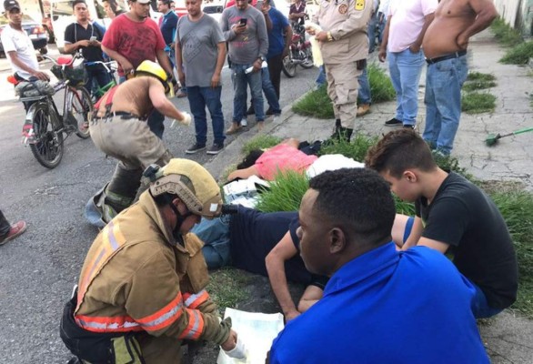 Accidente entre rapidito y camión deja cinco pasajeros heridos en San Pedro Sula