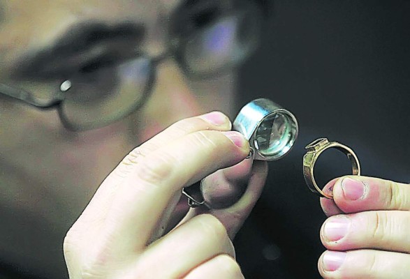 Venta y empeño de joyas se suma a las exportaciones