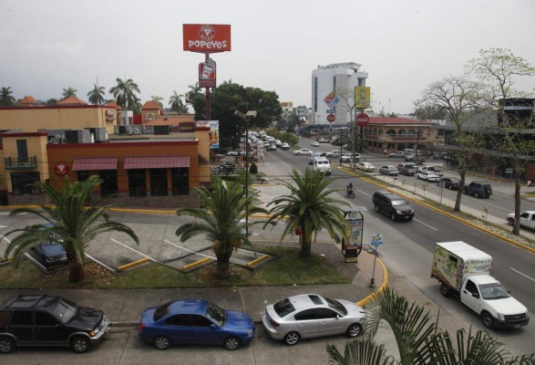 Atrasos en aduana golpean el comercio sampedrano