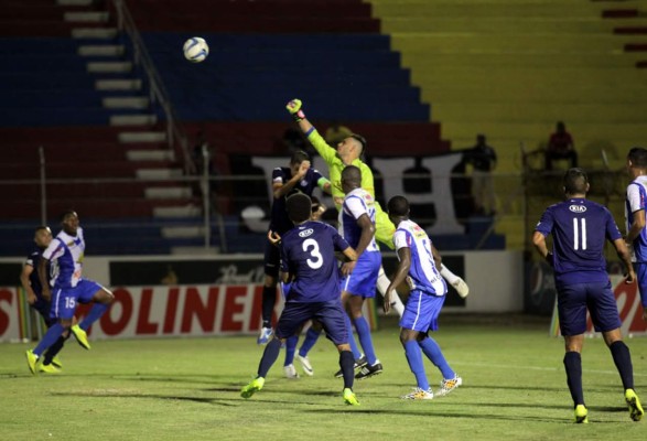 Motagua olvida sus penas con el Victoria