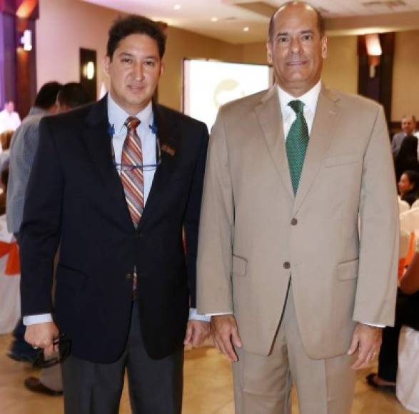 Graco Paredes y Roberto Álvarez.