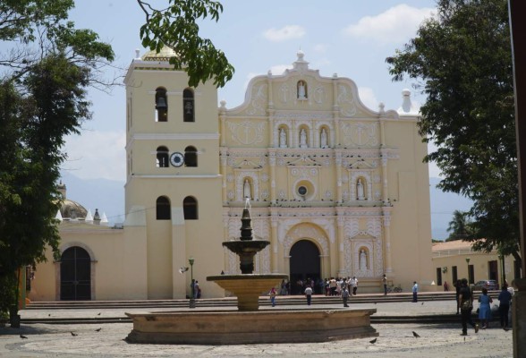 Comayagua apuesta por turismo basado en la fe