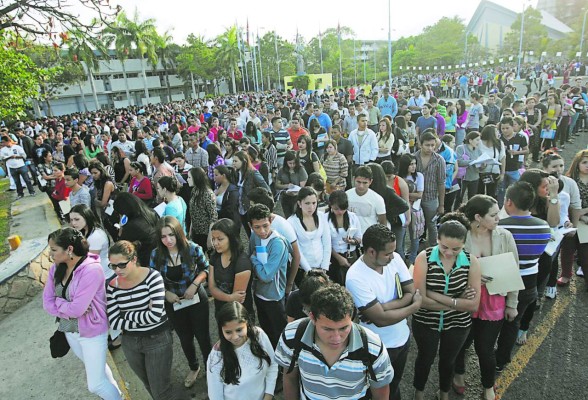 Estudiantes de la capital con mejor rendimiento que San Pedro Sula