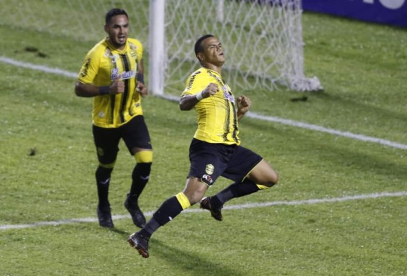 Video: El espectacular gol de Rony Martínez en el Real España - Olimpia