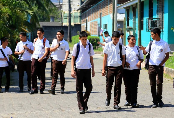 Colegios sampedranos descartan paro de clases