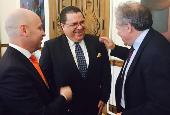 Juan Orlando Hernández se reunirá con Luis Almagro