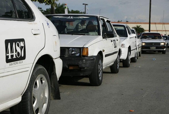 Lanzarán campaña contra asesinatos de taxistas en San Pedro Sula